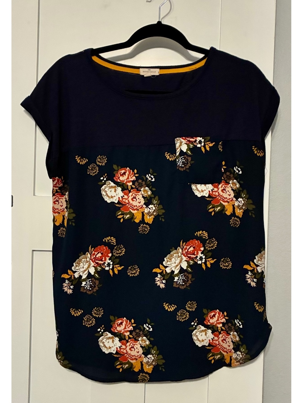 Mason & Belle Floral Short Sleeve Top with Chest Pocket Medium M